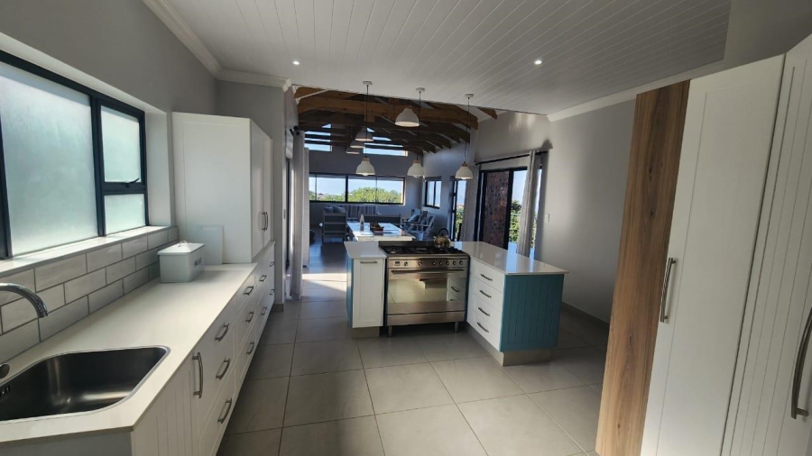 5 Bedroom Property for Sale in Tergniet Western Cape